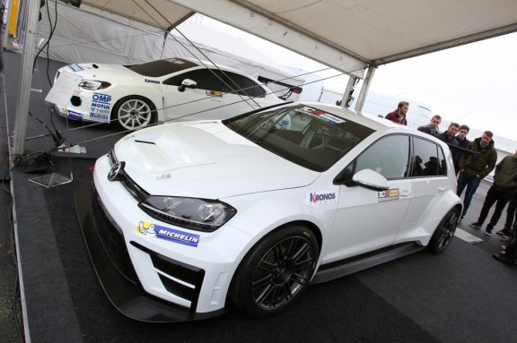 VW Golf TCR Benelux
